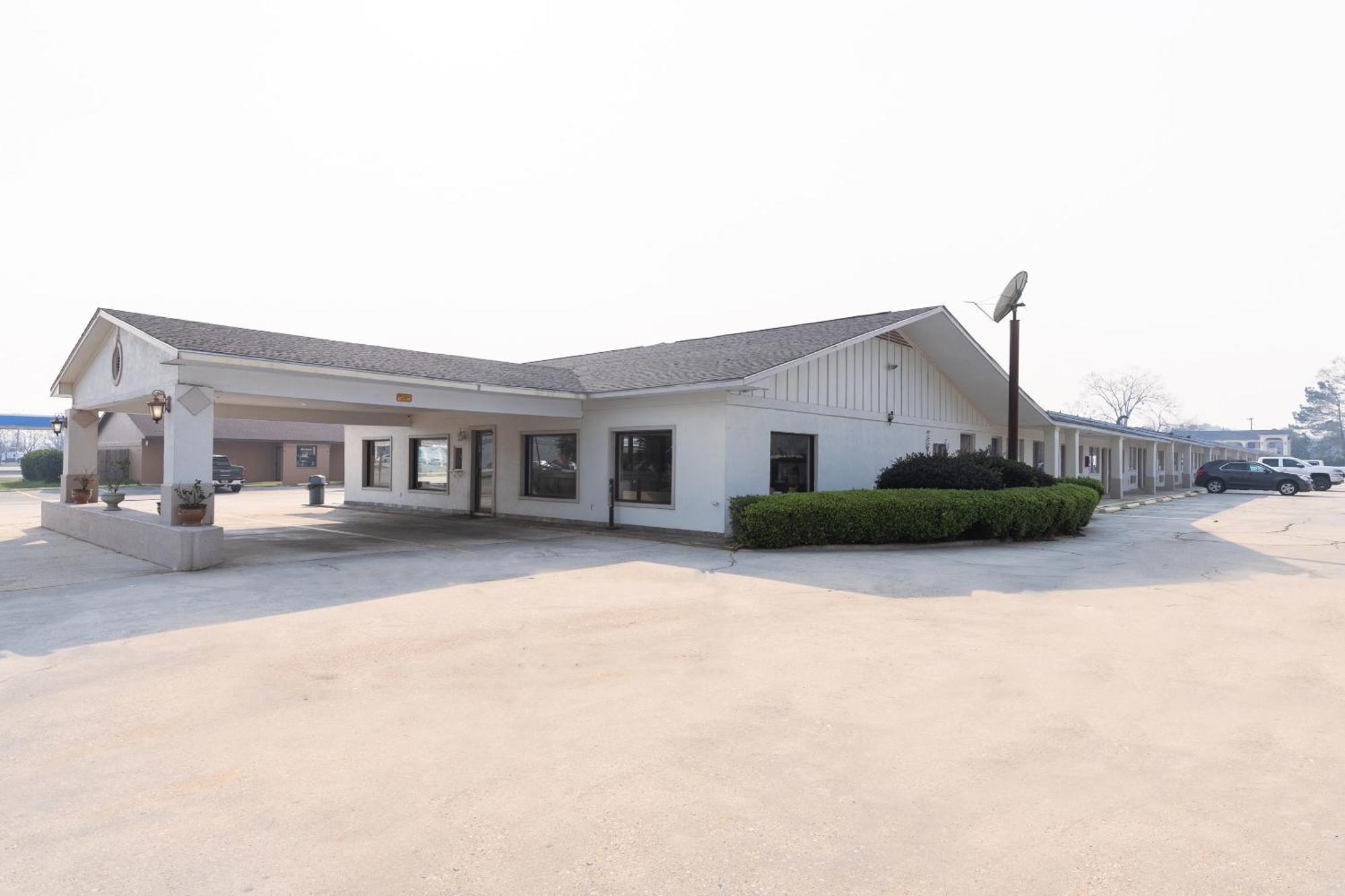 Oyo Hotel Deridder Hwy 171 North Экстерьер фото